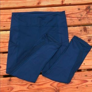 LuLu Lemon Leggings Size 8 Blue with Side Pockets